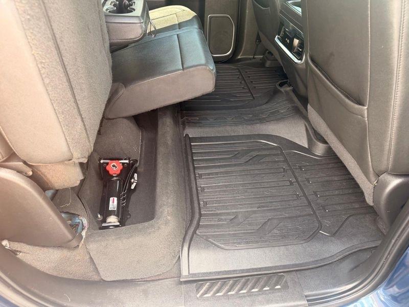 GMC Sierra 1500 SLT Crew Cab 4WD 2023