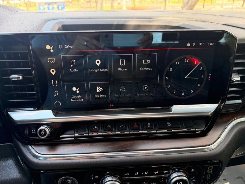 GMC Sierra 1500 SLT Crew Cab 4WD 2023