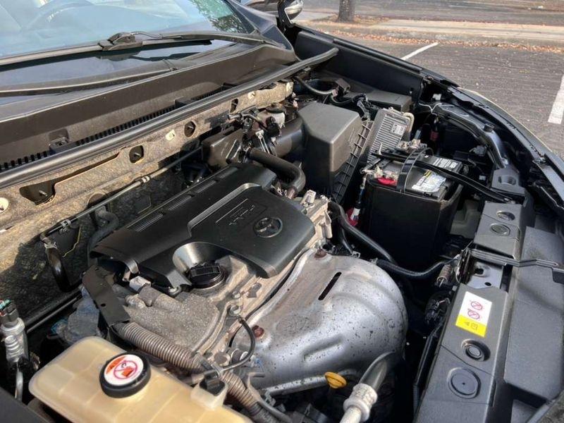Toyota RAV4 XLE FWD 2018