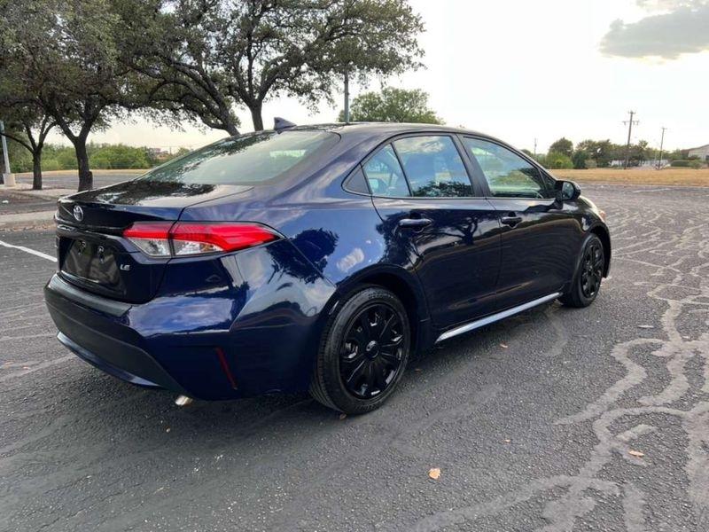 Toyota Corolla LE 2022