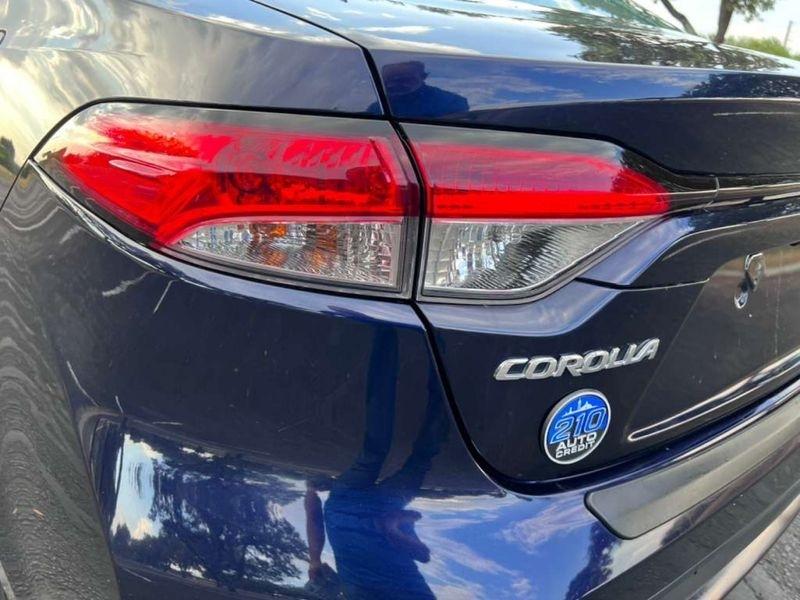 Toyota Corolla LE 2022