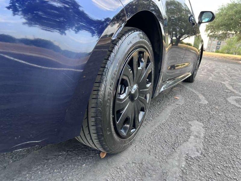 Toyota Corolla LE 2022