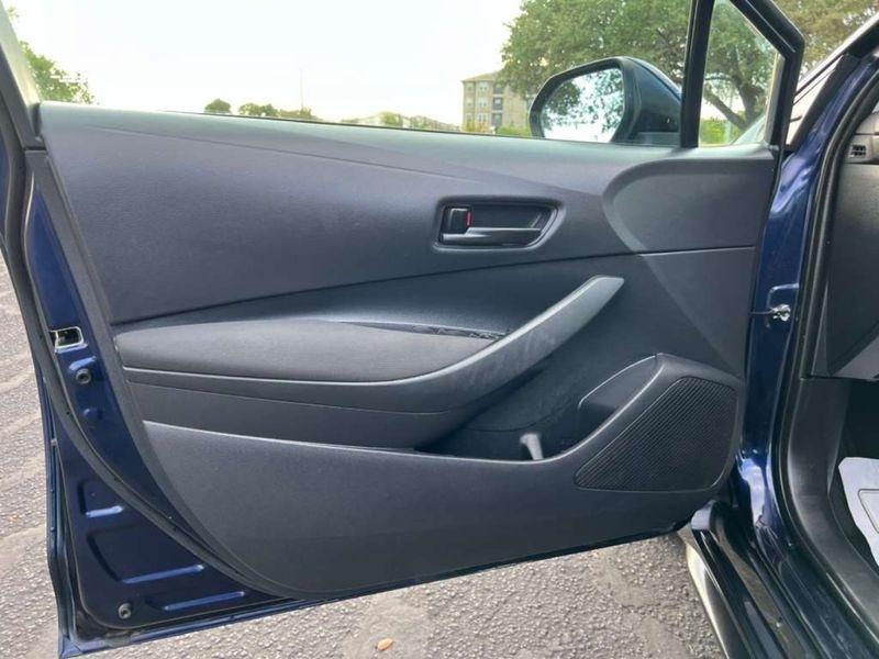Toyota Corolla LE 2022