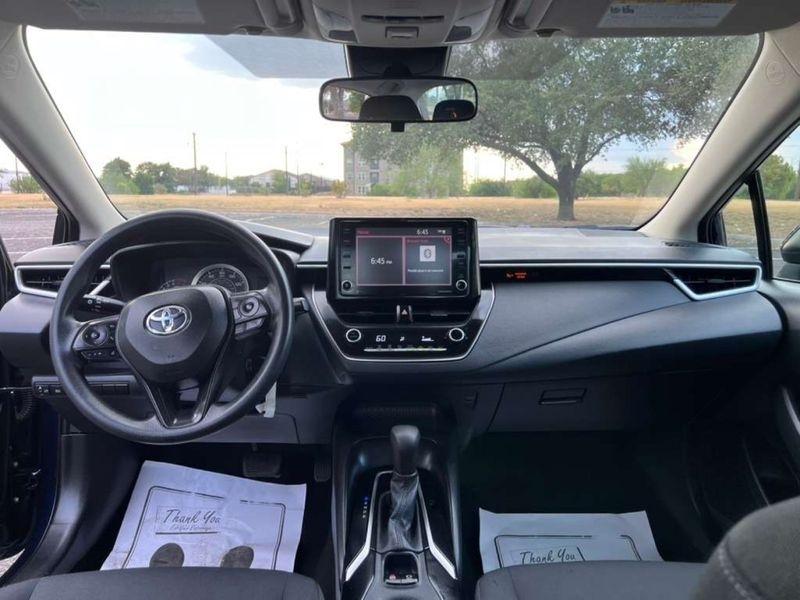 Toyota Corolla LE 2022