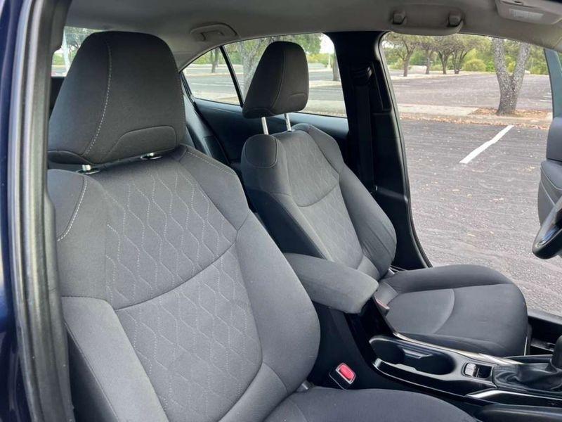 Toyota Corolla LE 2022