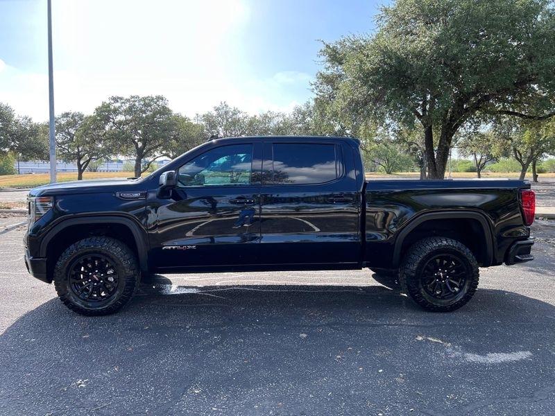GMC Sierra 1500 AT4X Crew Cab 4WD 2023