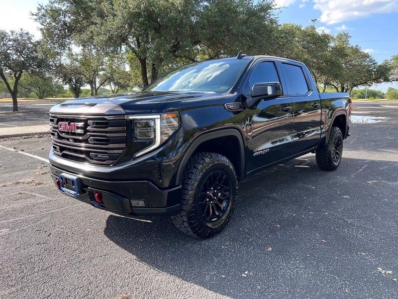 GMC Sierra 1500 AT4X Crew Cab 4WD 2023