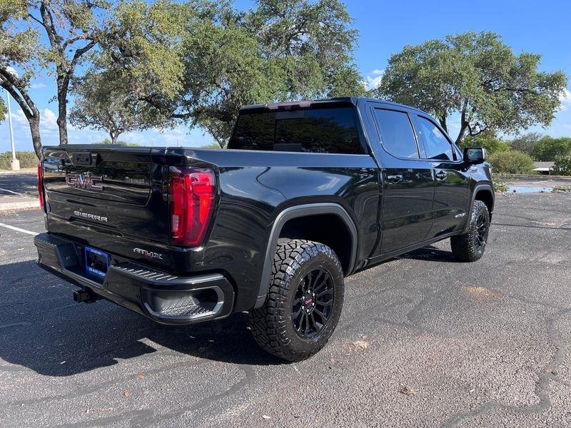 GMC Sierra 1500 AT4X Crew Cab 4WD 2023