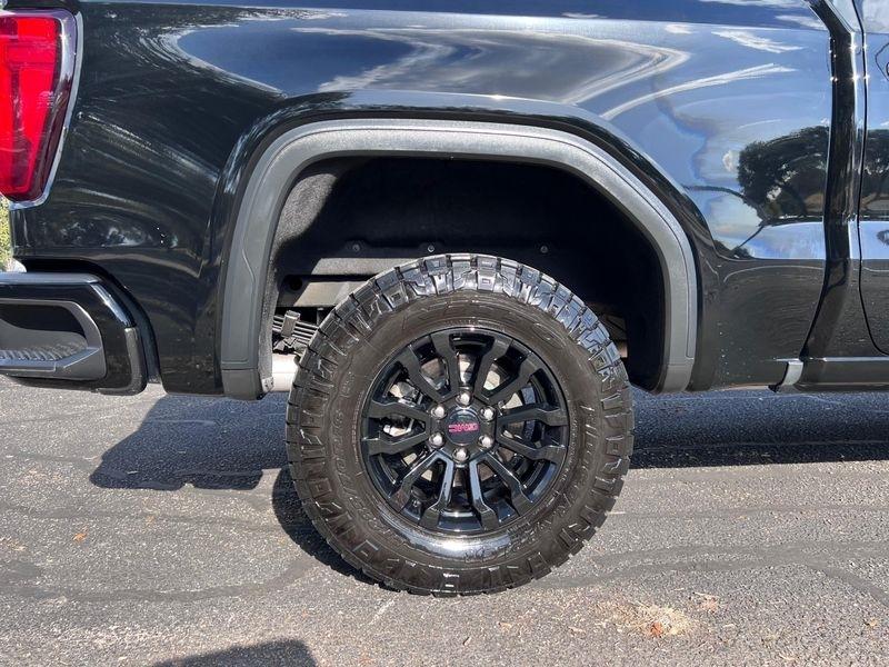 GMC Sierra 1500 AT4X Crew Cab 4WD 2023