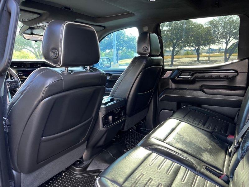GMC Sierra 1500 AT4X Crew Cab 4WD 2023