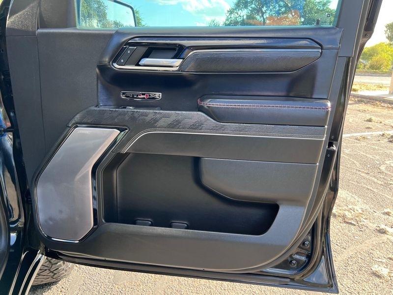 GMC Sierra 1500 AT4X Crew Cab 4WD 2023