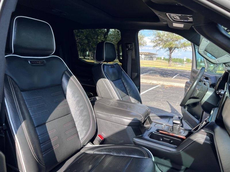 GMC Sierra 1500 AT4X Crew Cab 4WD 2023