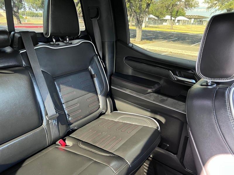 GMC Sierra 1500 AT4X Crew Cab 4WD 2023