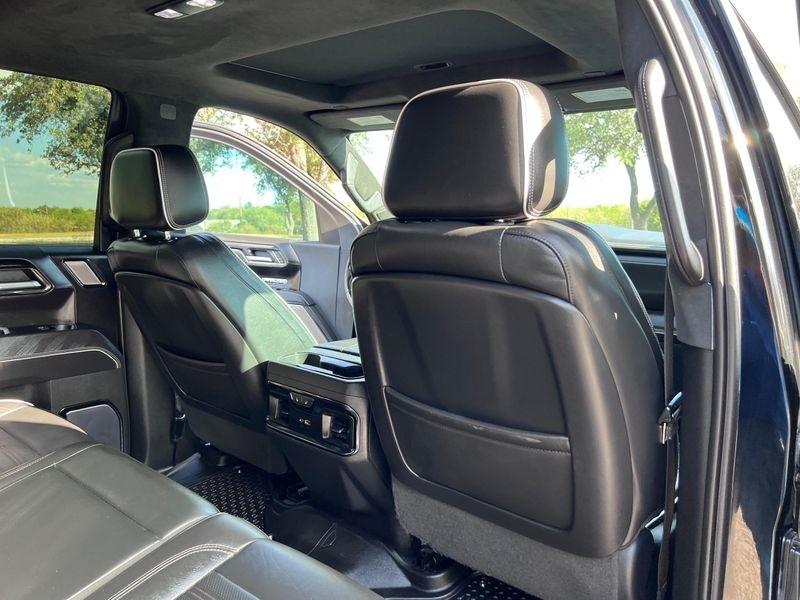 GMC Sierra 1500 AT4X Crew Cab 4WD 2023