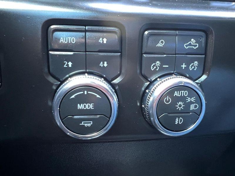 GMC Sierra 1500 AT4X Crew Cab 4WD 2023