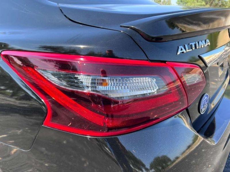Nissan Altima 2.5 SR 2018