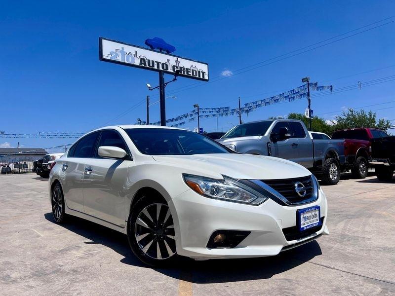 Nissan Altima 2.5 SV 2017