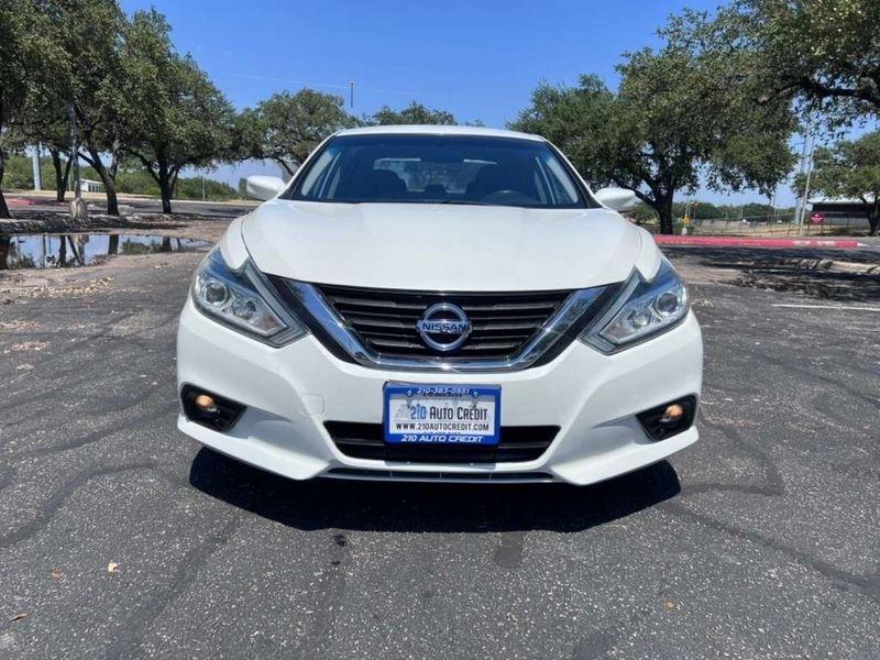 Nissan Altima 2.5 SV 2017