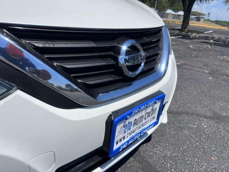 Nissan Altima 2.5 SV 2017