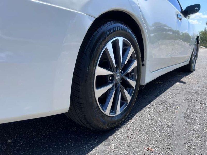 Nissan Altima 2.5 SV 2017