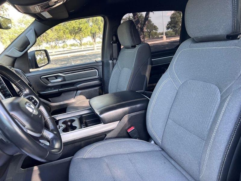 RAM 1500 Lone Star Crew Cab SB 2WD 2022