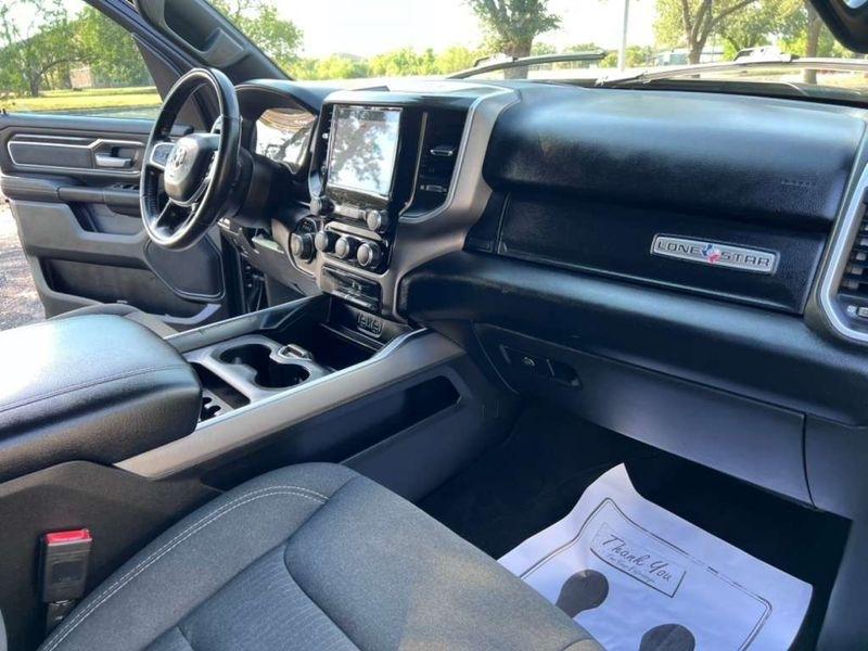 RAM 1500 Lone Star Crew Cab SB 2WD 2022