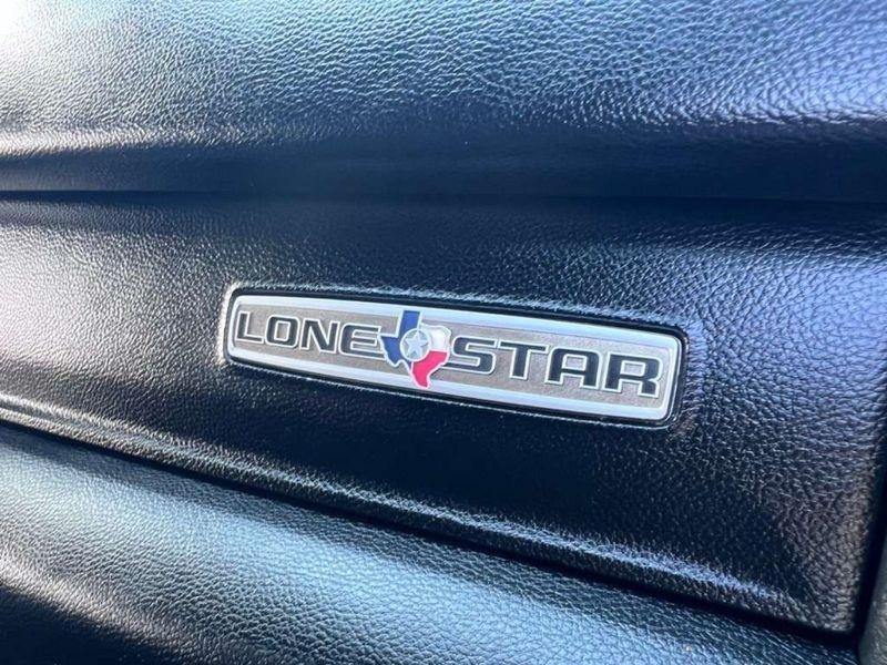 RAM 1500 Lone Star Crew Cab SB 2WD 2022
