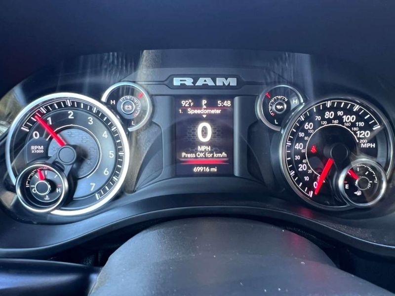 RAM 1500 Lone Star Crew Cab SB 2WD 2022