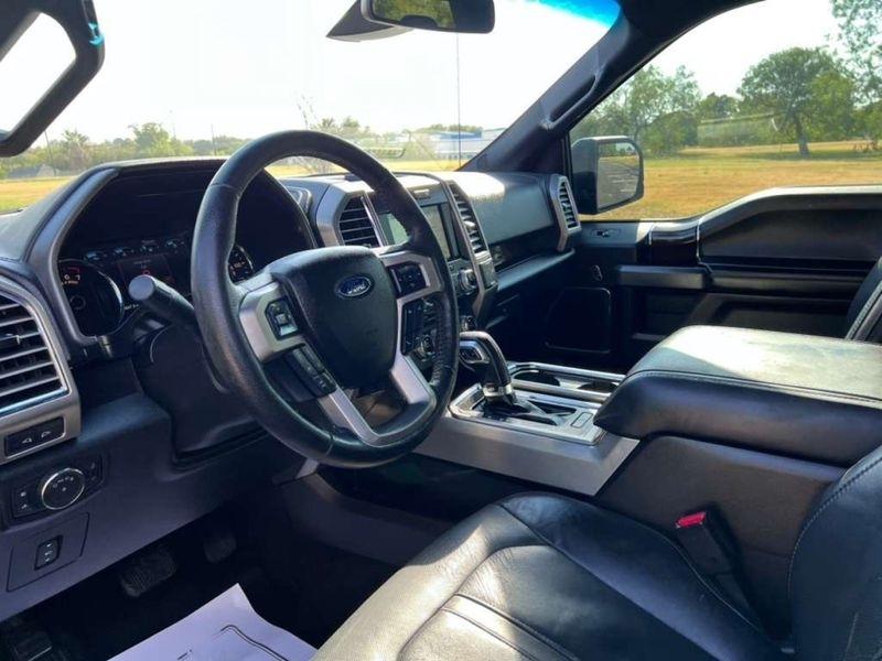 Ford F-150 Platinum SuperCrew 5.5-ft. Bed 2WD 2016
