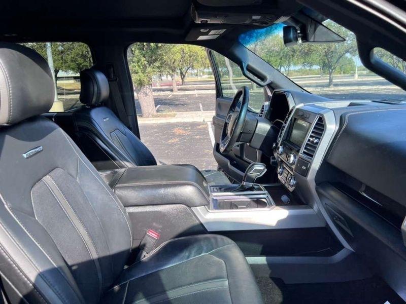 Ford F-150 Platinum SuperCrew 5.5-ft. Bed 2WD 2016
