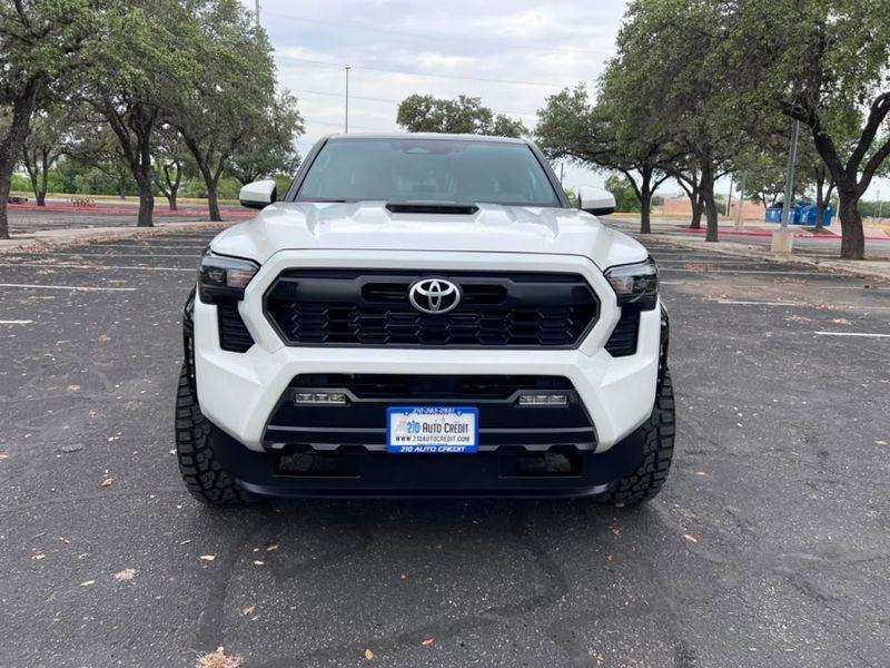Toyota Tacoma TRD Sport Double Cab 2WD 2024