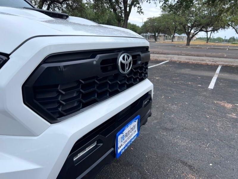 Toyota Tacoma TRD Sport Double Cab 2WD 2024