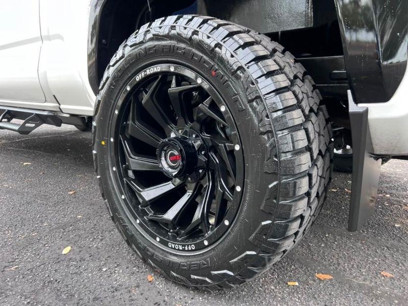 Toyota Tacoma TRD Sport Double Cab 2WD 2024