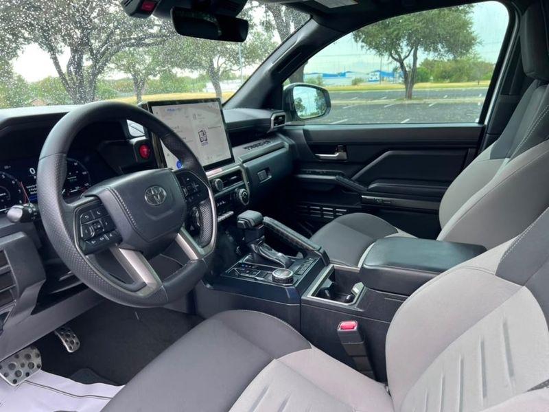 Toyota Tacoma TRD Sport Double Cab 2WD 2024