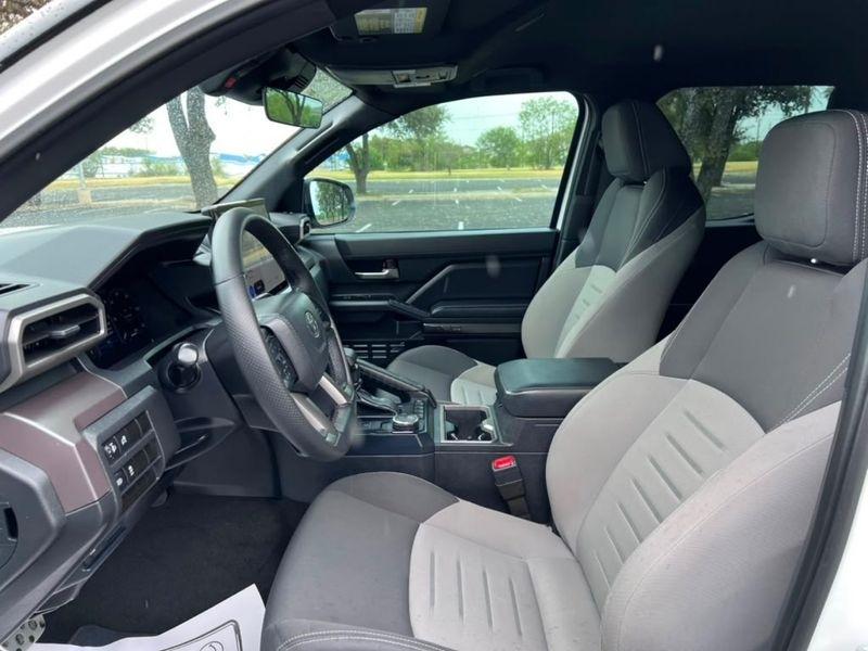 Toyota Tacoma TRD Sport Double Cab 2WD 2024