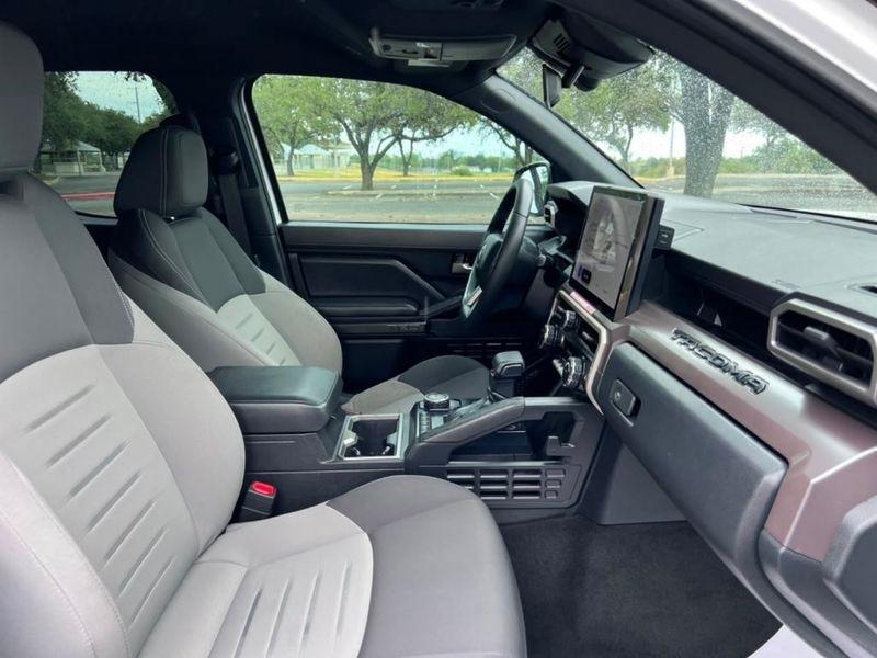 Toyota Tacoma TRD Sport Double Cab 2WD 2024