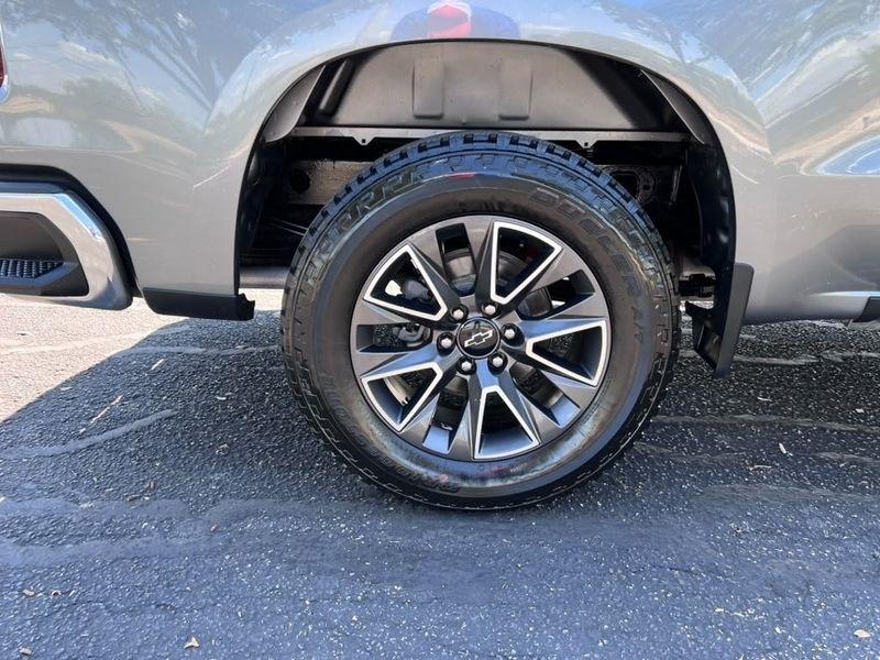 Chevrolet Silverado 1500 LT Crew Cab 4WD 2021