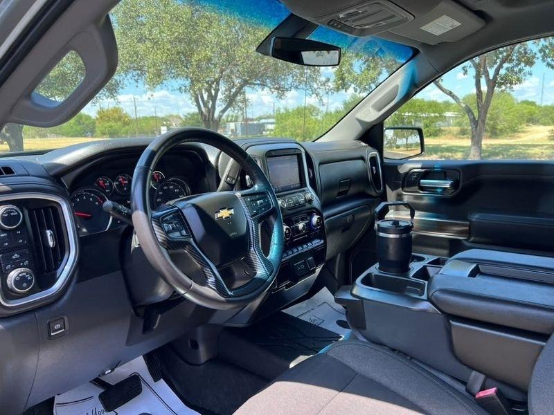 Chevrolet Silverado 1500 LT Crew Cab 4WD 2021