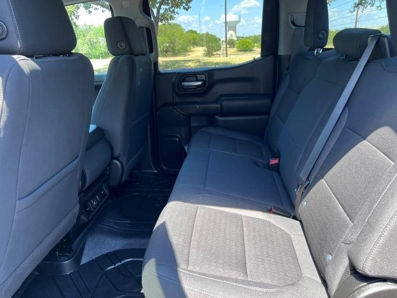 Chevrolet Silverado 1500 LT Crew Cab 4WD 2021