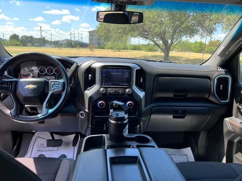 Chevrolet Silverado 1500 LT Crew Cab 4WD 2021