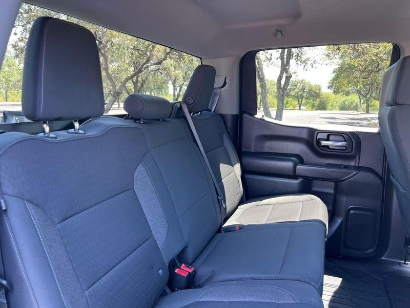 Chevrolet Silverado 1500 LT Crew Cab 4WD 2021
