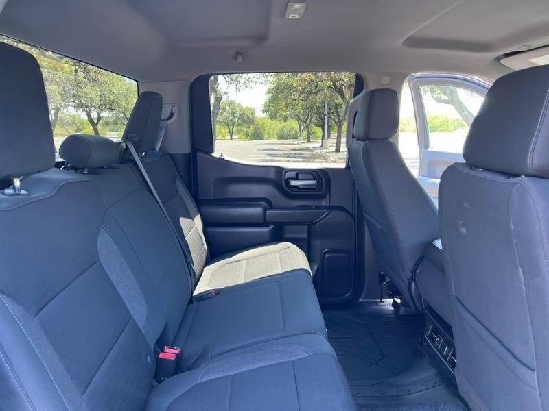 Chevrolet Silverado 1500 LT Crew Cab 4WD 2021
