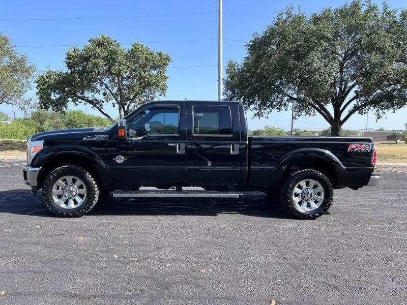 Ford F-250 SD XLT Crew Cab 4WD 2016