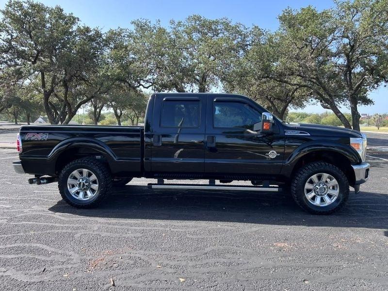 Ford F-250 SD XLT Crew Cab 4WD 2016