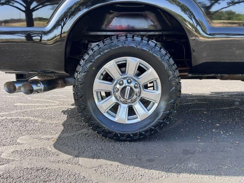 Ford F-250 SD XLT Crew Cab 4WD 2016