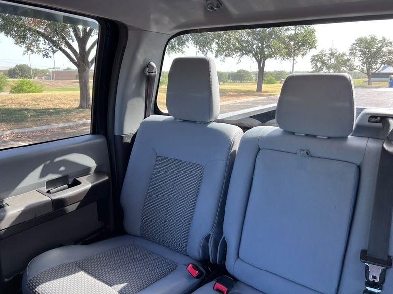 Ford F-250 SD XLT Crew Cab 4WD 2016