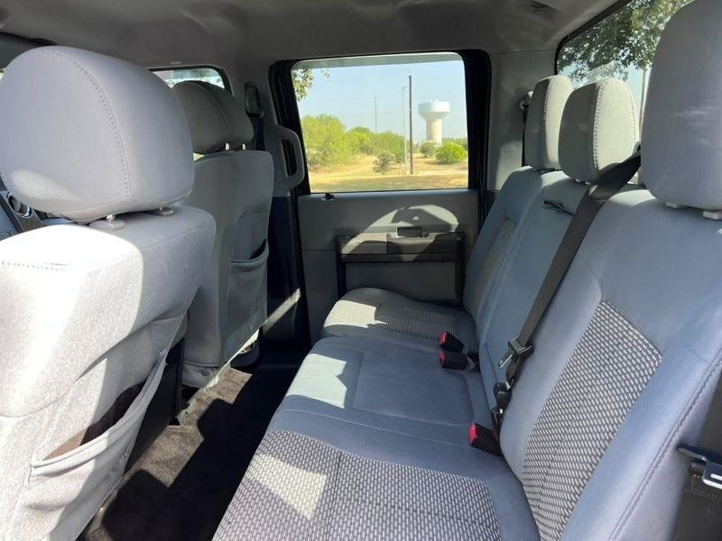 Ford F-250 SD XLT Crew Cab 4WD 2016