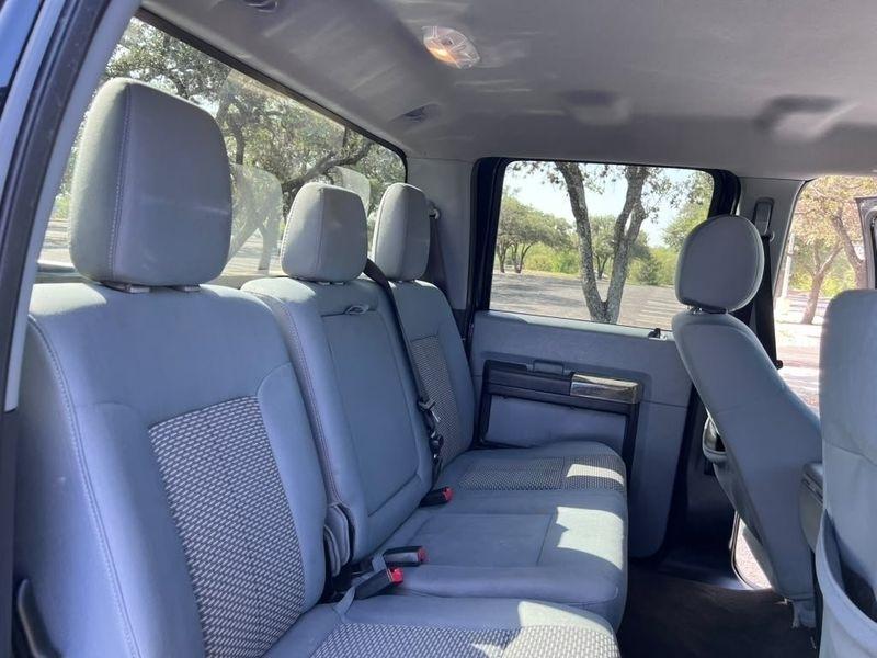 Ford F-250 SD XLT Crew Cab 4WD 2016