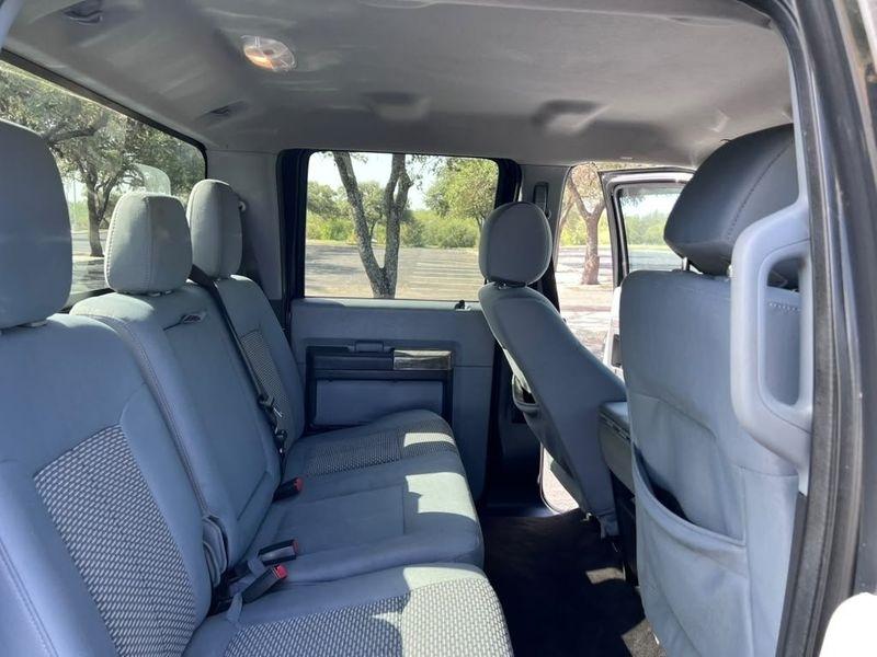 Ford F-250 SD XLT Crew Cab 4WD 2016