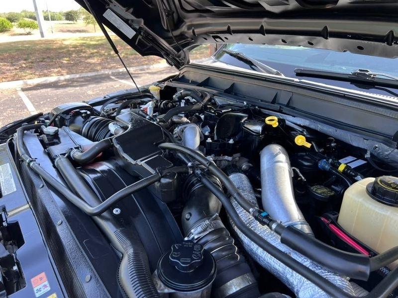 Ford F-250 SD XLT Crew Cab 4WD 2016